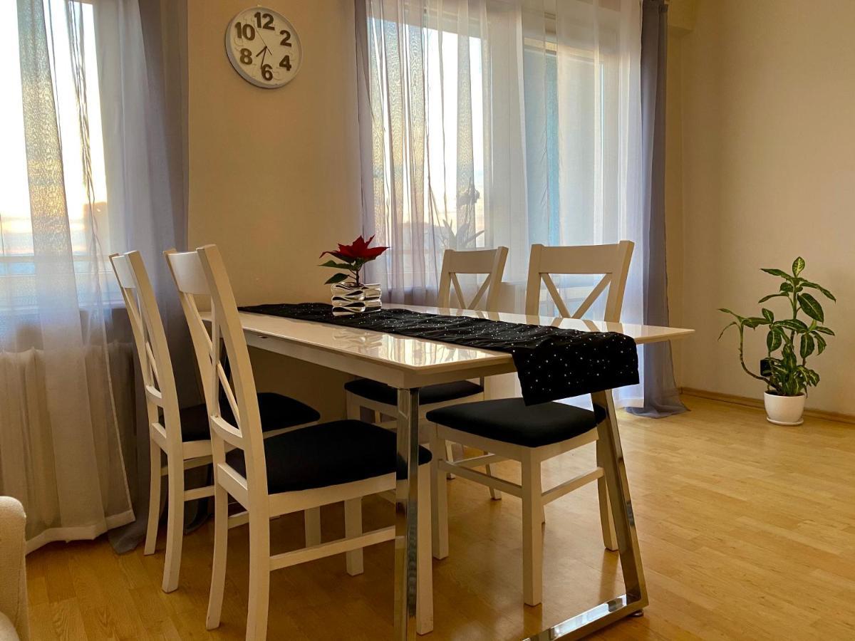 Apartament Rzeszow Hetmanska Appartement Buitenkant foto